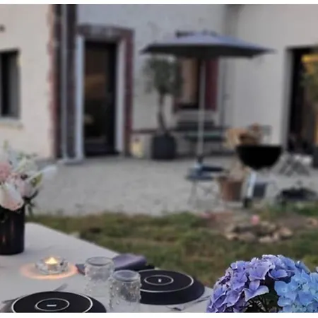 Hébergement de vacances Romantique Dans Les Champs Bonsmoulins